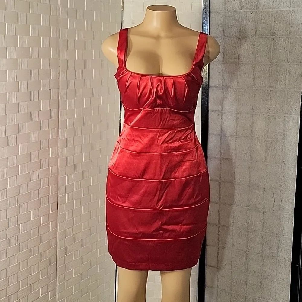 BISOU BISOU SQUARE NECKLINE SLEEVELESS PENCIL DRESS - Picture 4 of 13